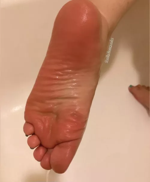 Saturday showers are the best, wish you could have washed my pretty soles