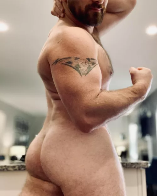 The wife’s cooking isn’t the only thing you can find in the kitchen to snack on (38)