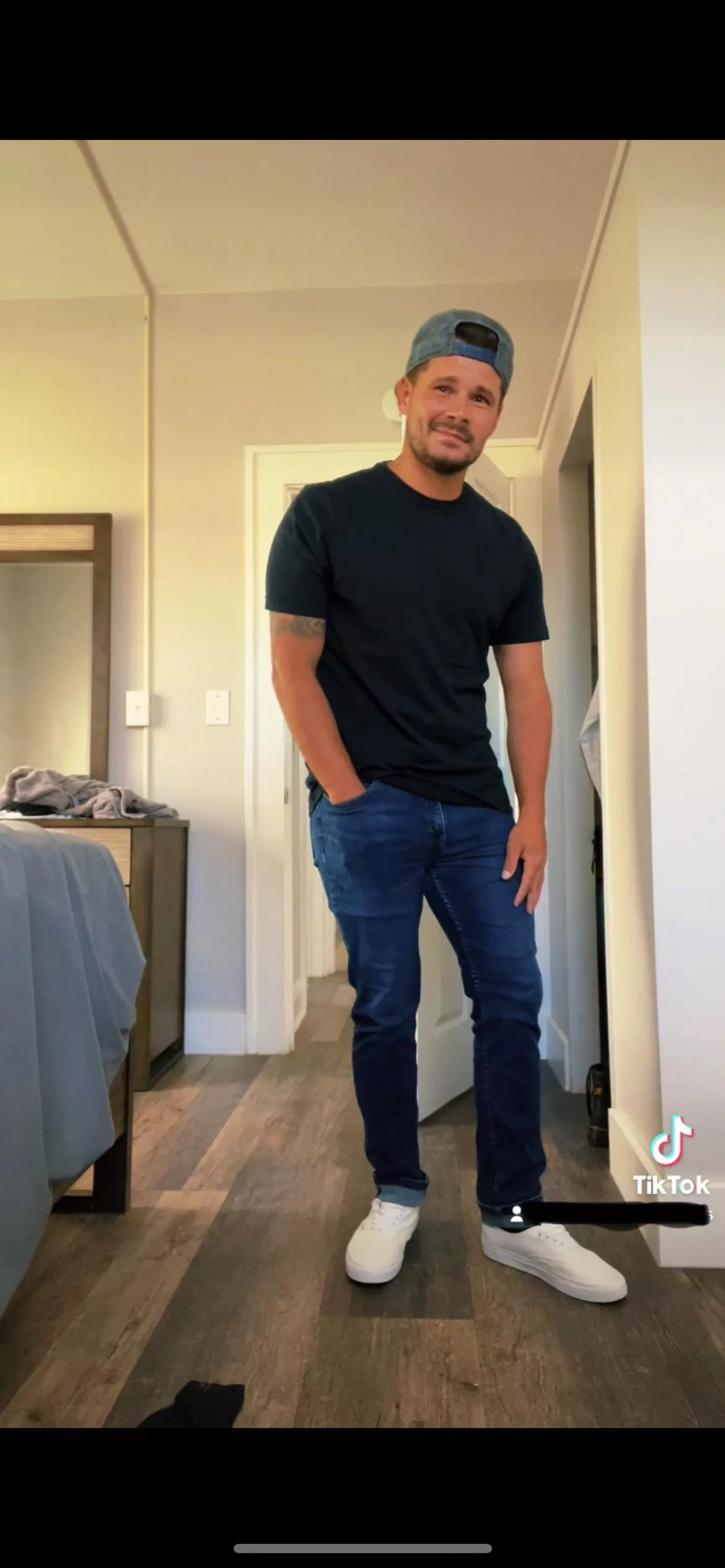 😛☺️😏