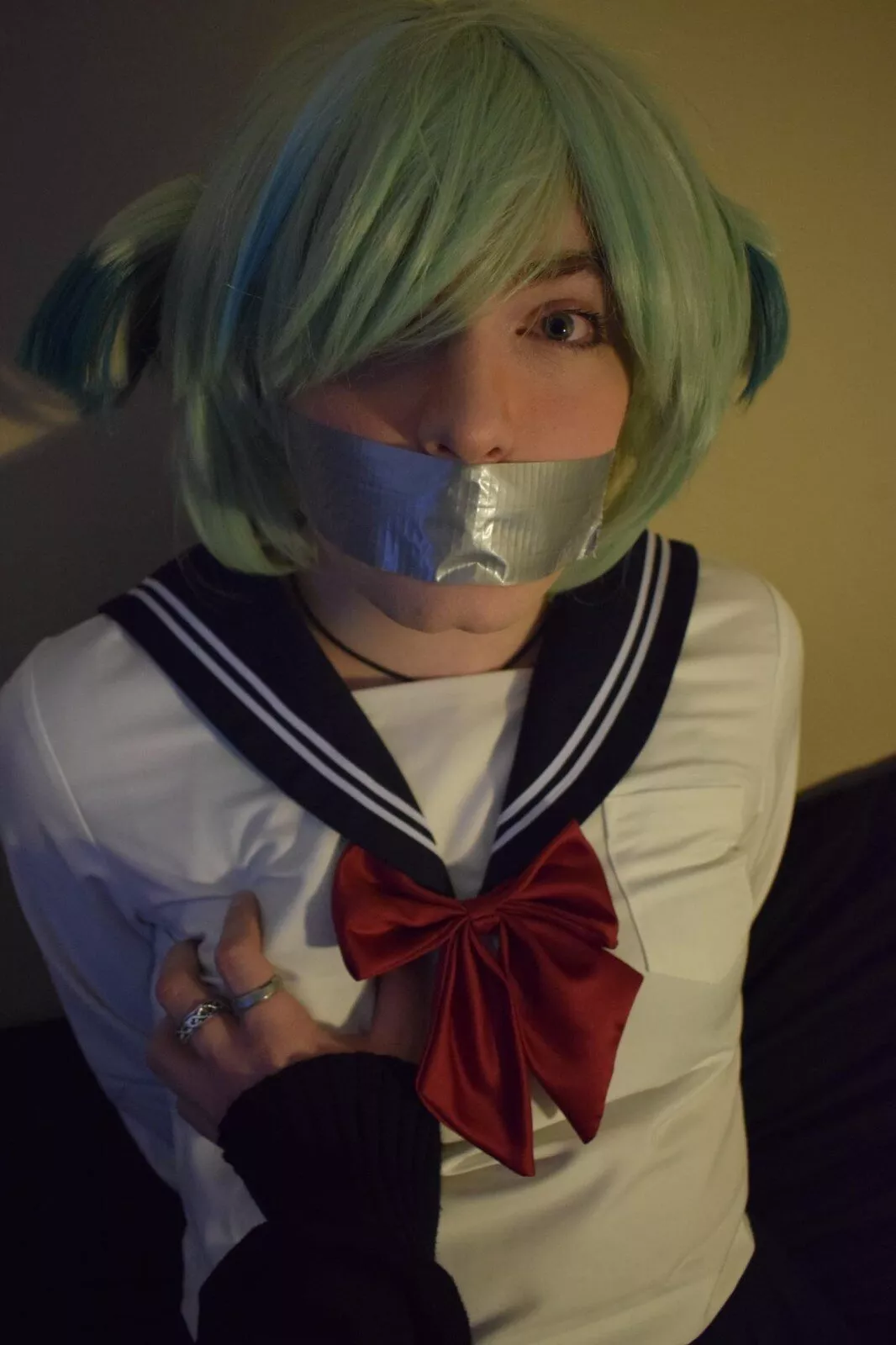 A lil tied up