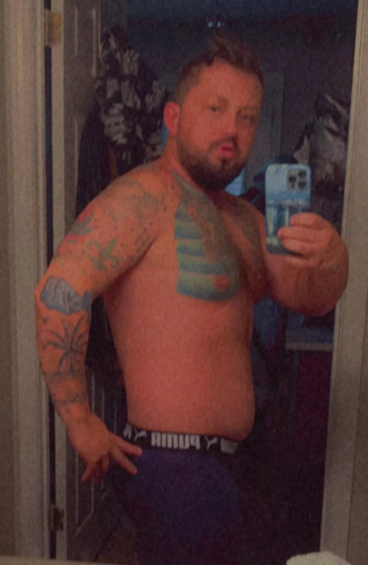 Dad bod! Smash or Pass?