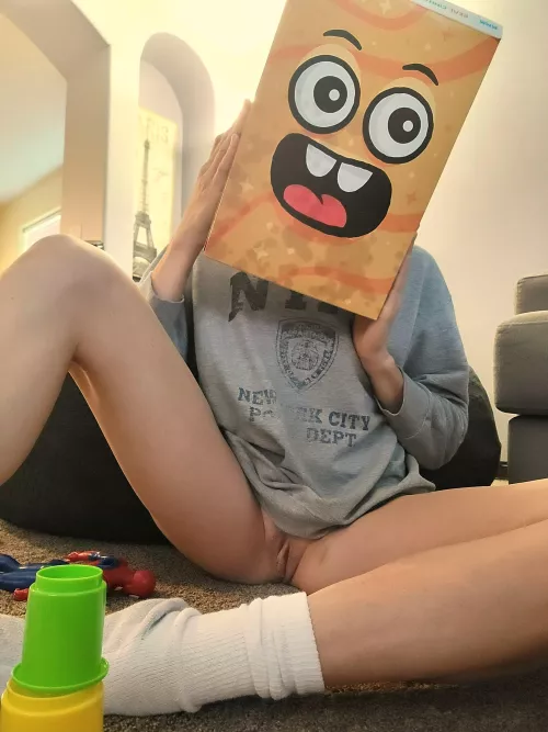 Fuck avocado toast! This milf would have your favorite cereal waiting the next morning. (f36)