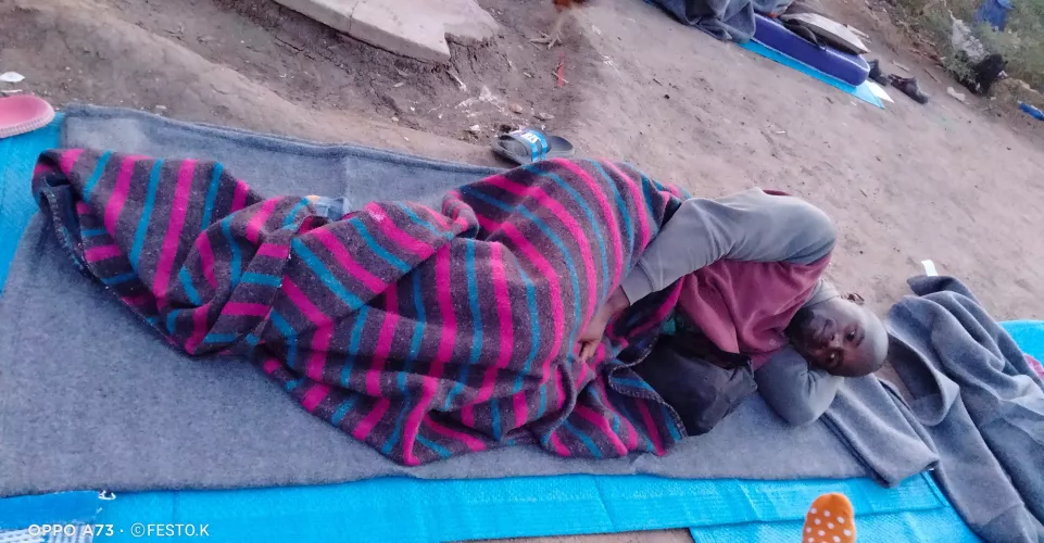 Help me get a house where I can have privacy with my boyfriend please 🌈🌈❤️