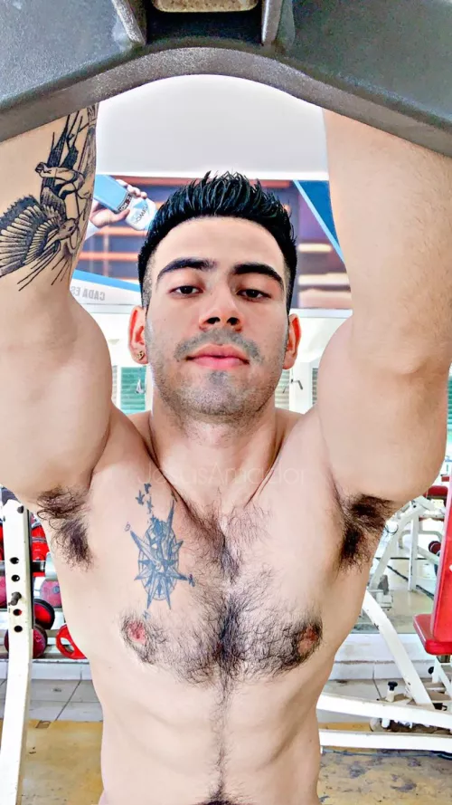 LICK THOSE HAIRY PITS