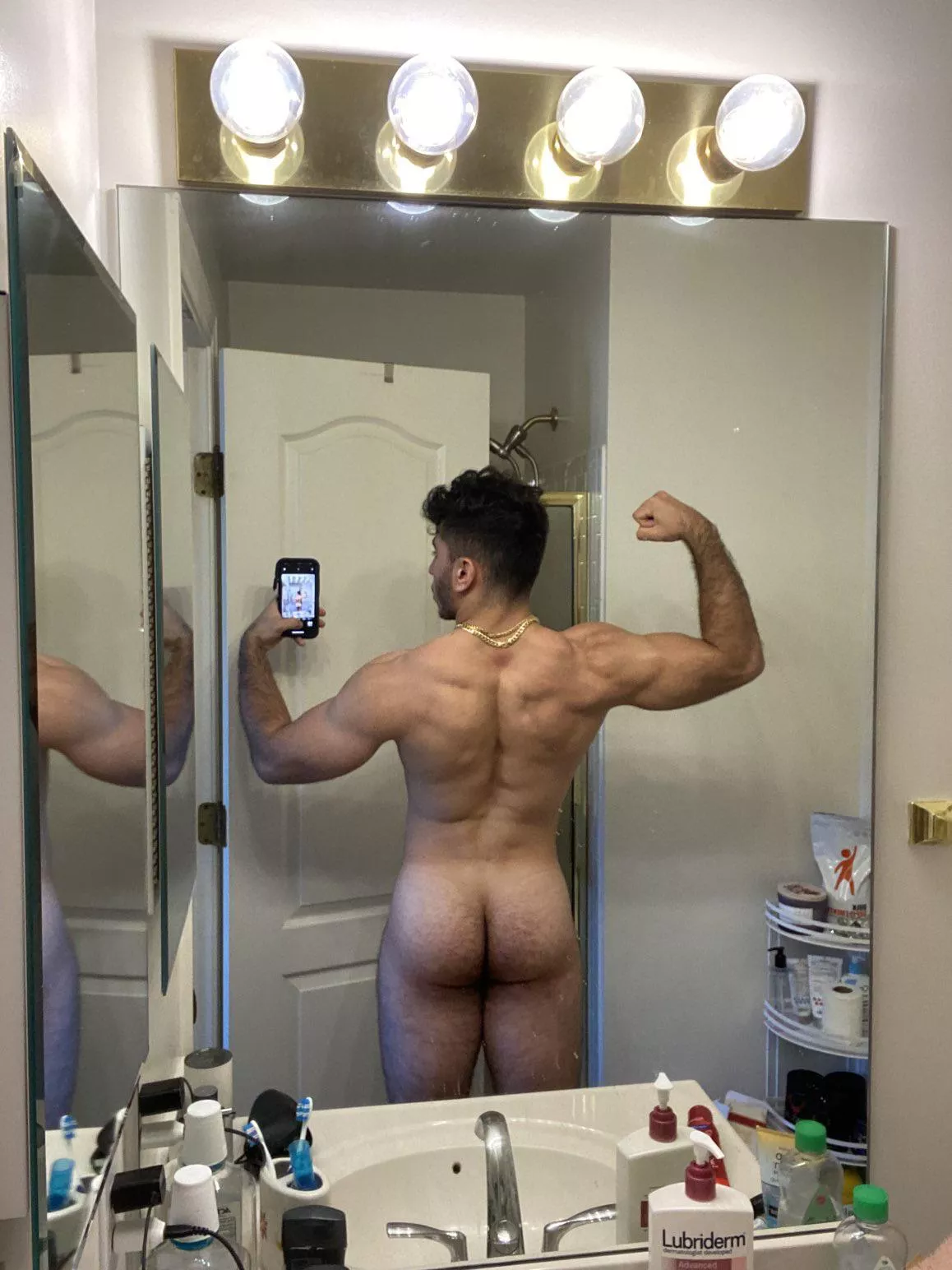 Master smashed his back workout and then I pounded the fuck out of my gym fuckdoll. That’s how Friday’s go for me. Master smashed his back workout and then I pounded the fuck out of my gym fuckdoll. That’s how Friday’s go for me.