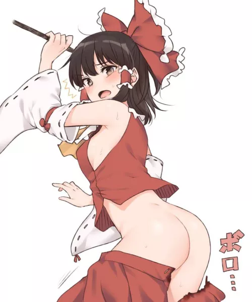 Reimu’s wardrobe malfunction