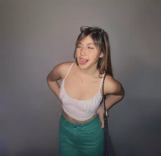 She's asking for it 🥵