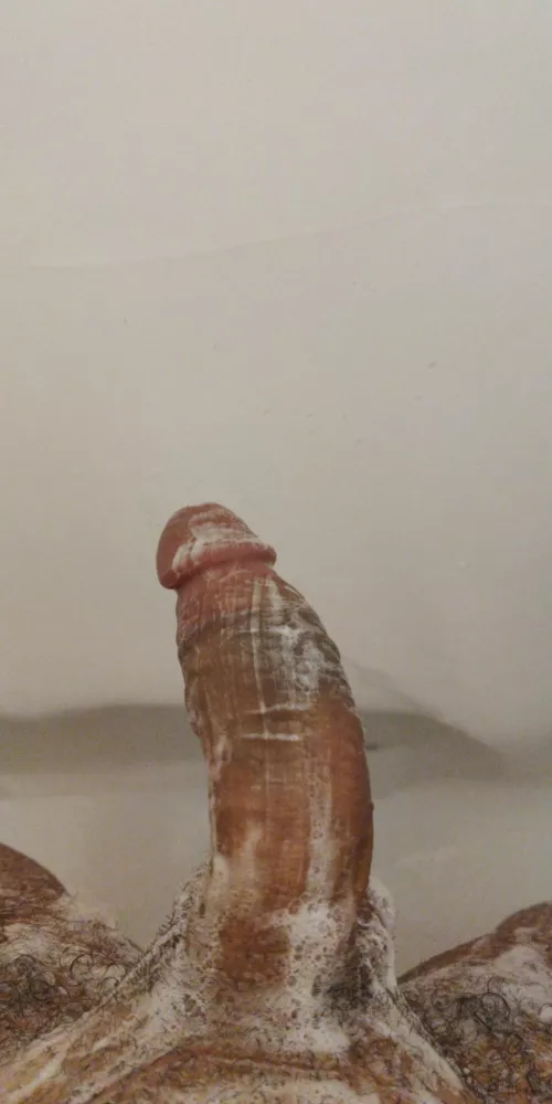 who wants a thick eight inches to start their morning off right 😏