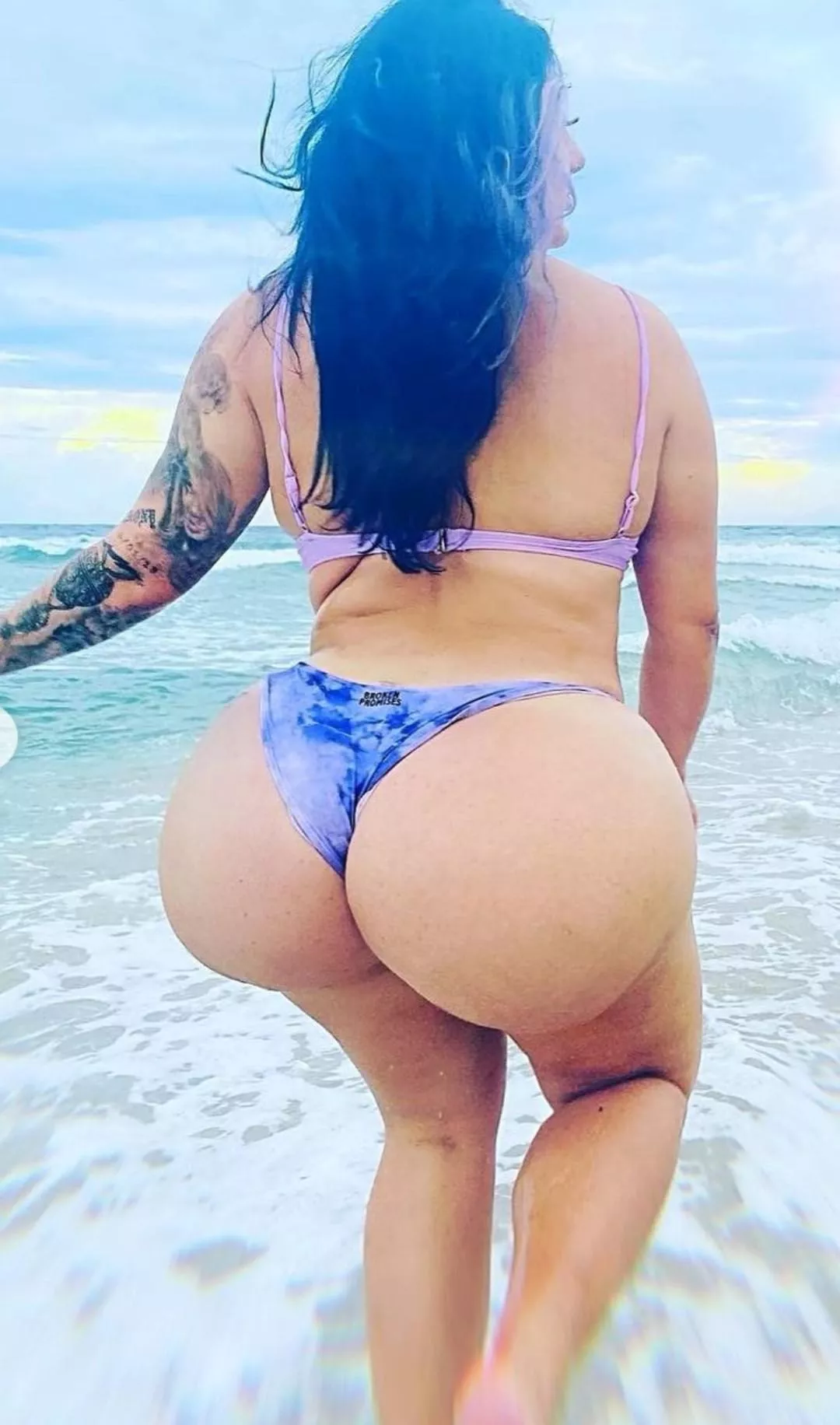 😮