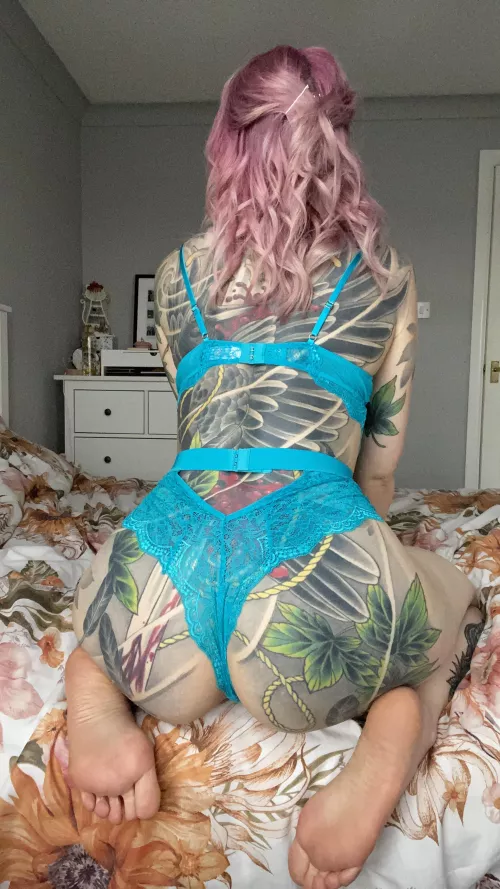 I hope this helps with your Monday blues 💙 [F] [OC]