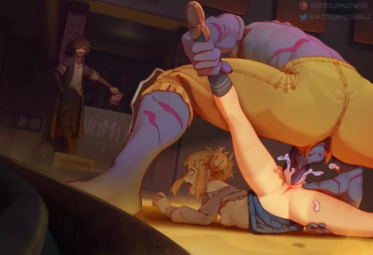 No wonder he’s so mad. She bit his balls! (Credit- Bartolomeobari)