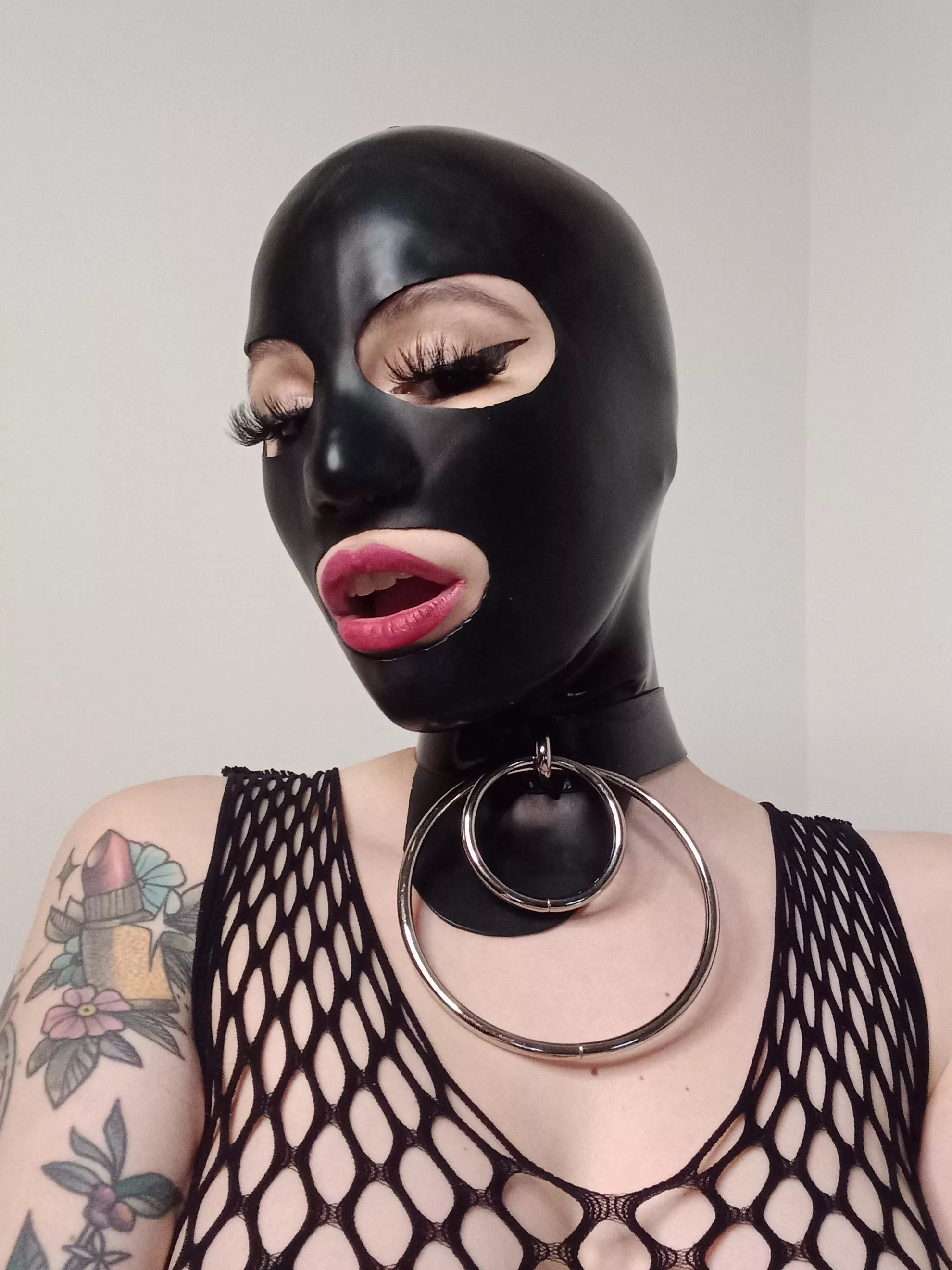 Oh hello 🖤