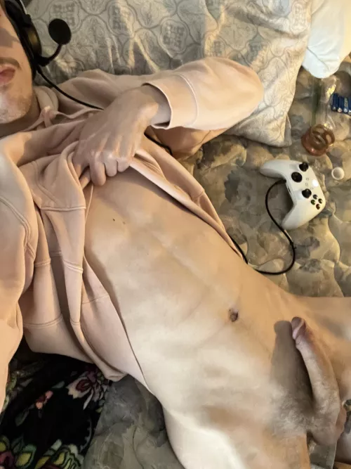 Who wants to see me shoot this massive cum shot ;)