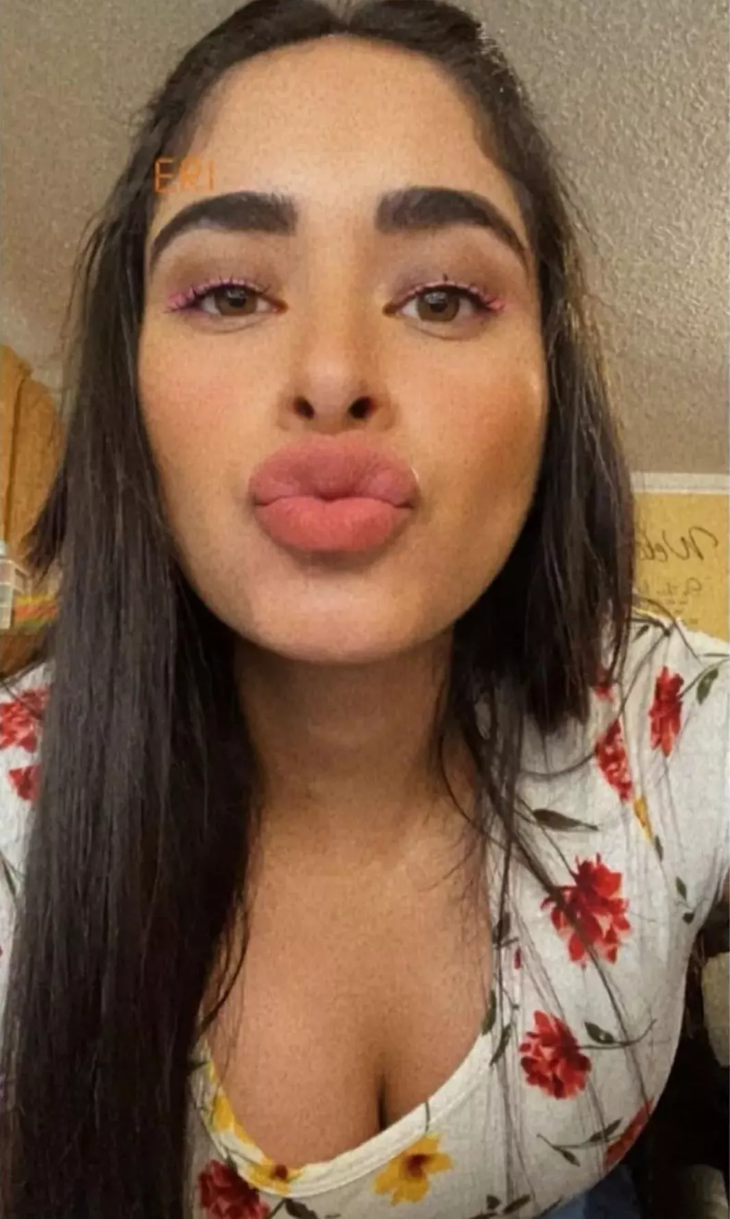 🌺💋
