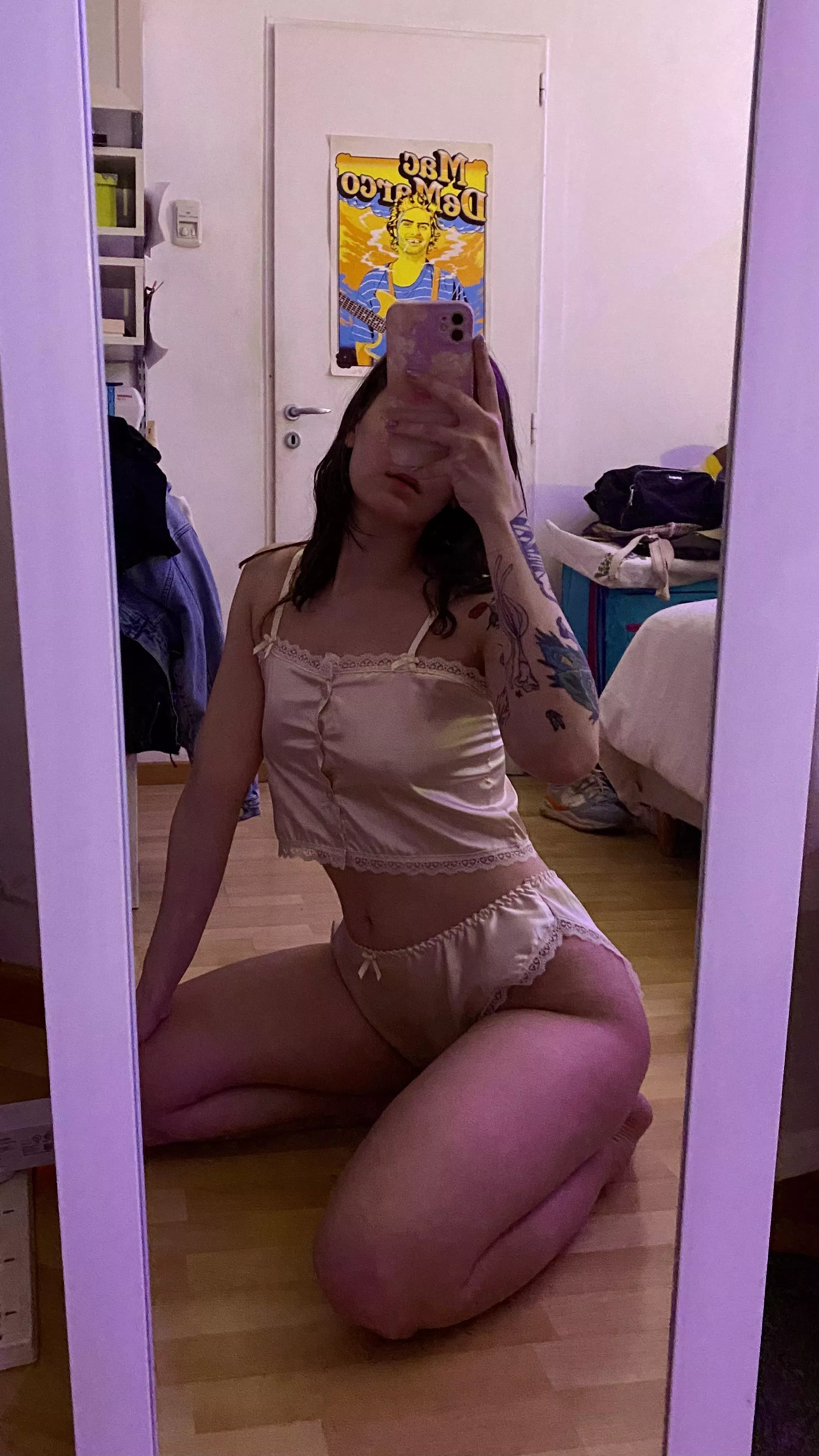 🌸 21 y/o petite fucktoy ready to please you🌸NO PPV🌸 FULL ACCESS to hundreds of pics and vids BDSM * b/g vids and more🌸 🌸 21 y/o petite fucktoy ready to please you🌸NO PPV🌸 FULL ACCESS to hundreds of pics and vids BDSM * b/g vids and more🌸