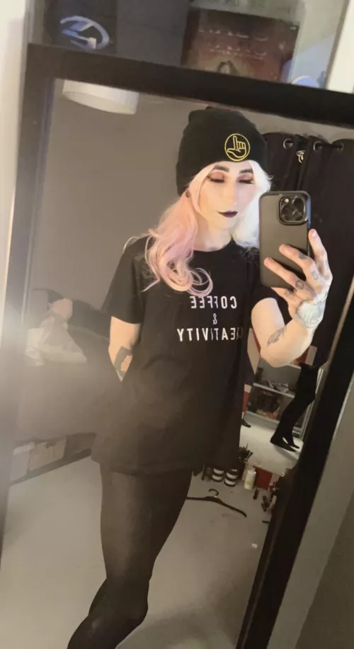 Anyone wanna take this Emo nerd out on a date?