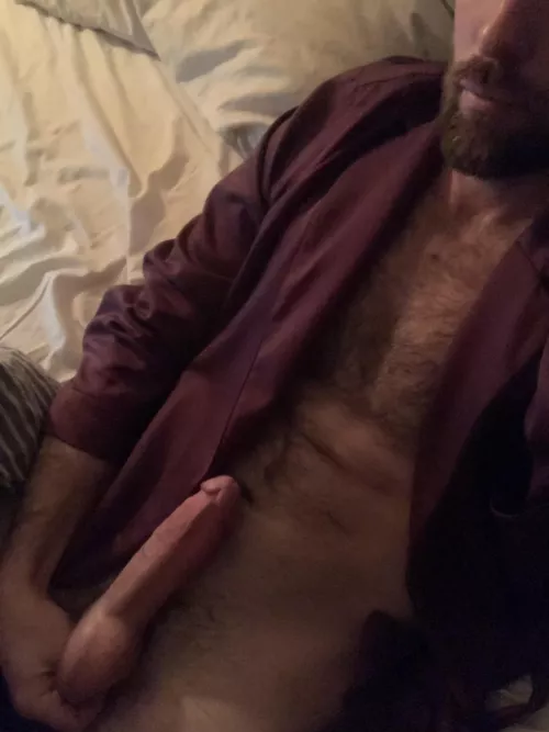 Beard, boner, silk robe.