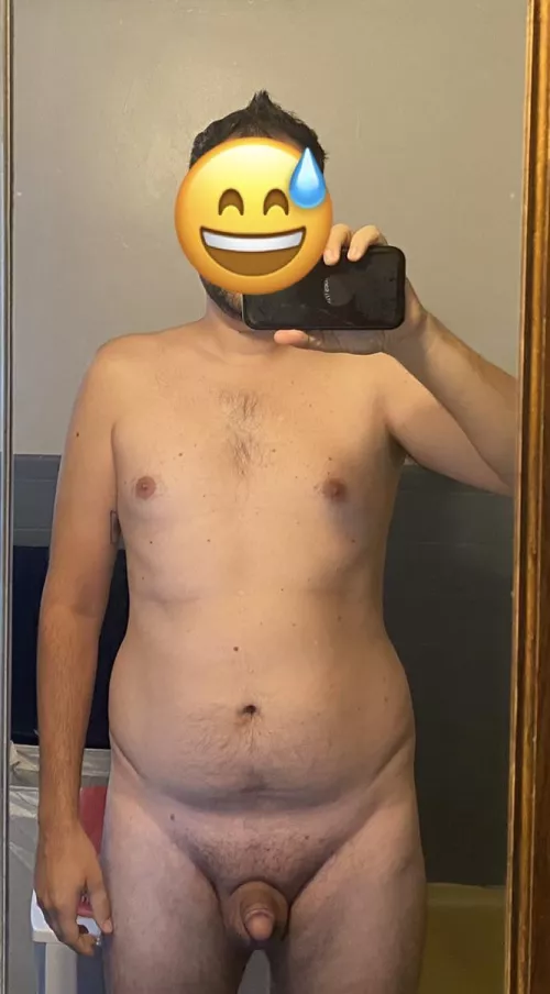 First ti(m)e posting here. Thoughts? I know I can stand to hit the gym more.