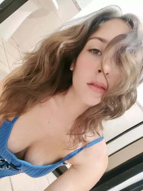 My eyes are up here 😉