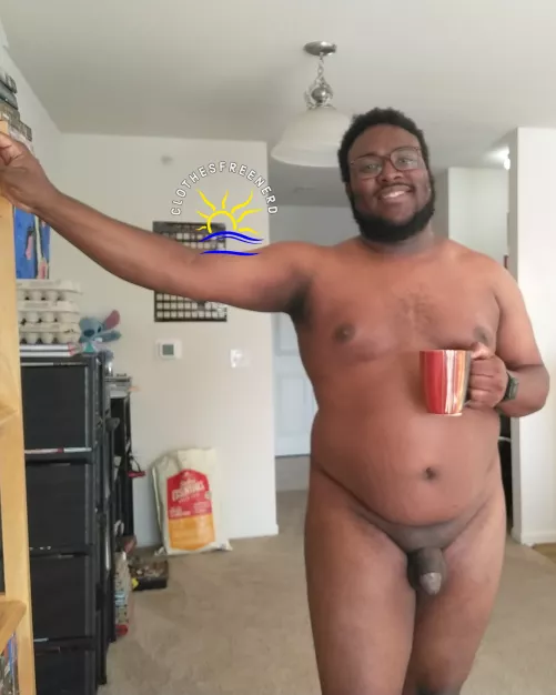 Not a better way to spend your morning but with a fresh cup of ☕✌🏿