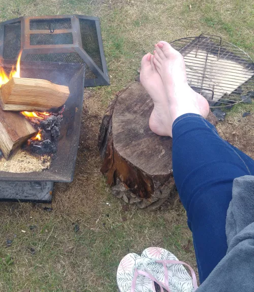 Take me camping. I have a threesome.. sorry... three man tent 😈