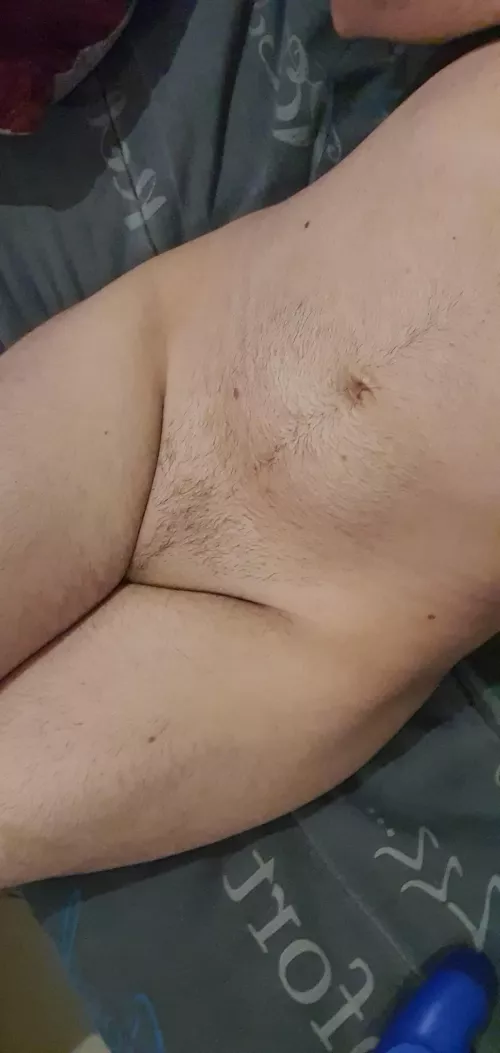 Wanna see more ? 👅 [FtM, DMs and pics accepted]