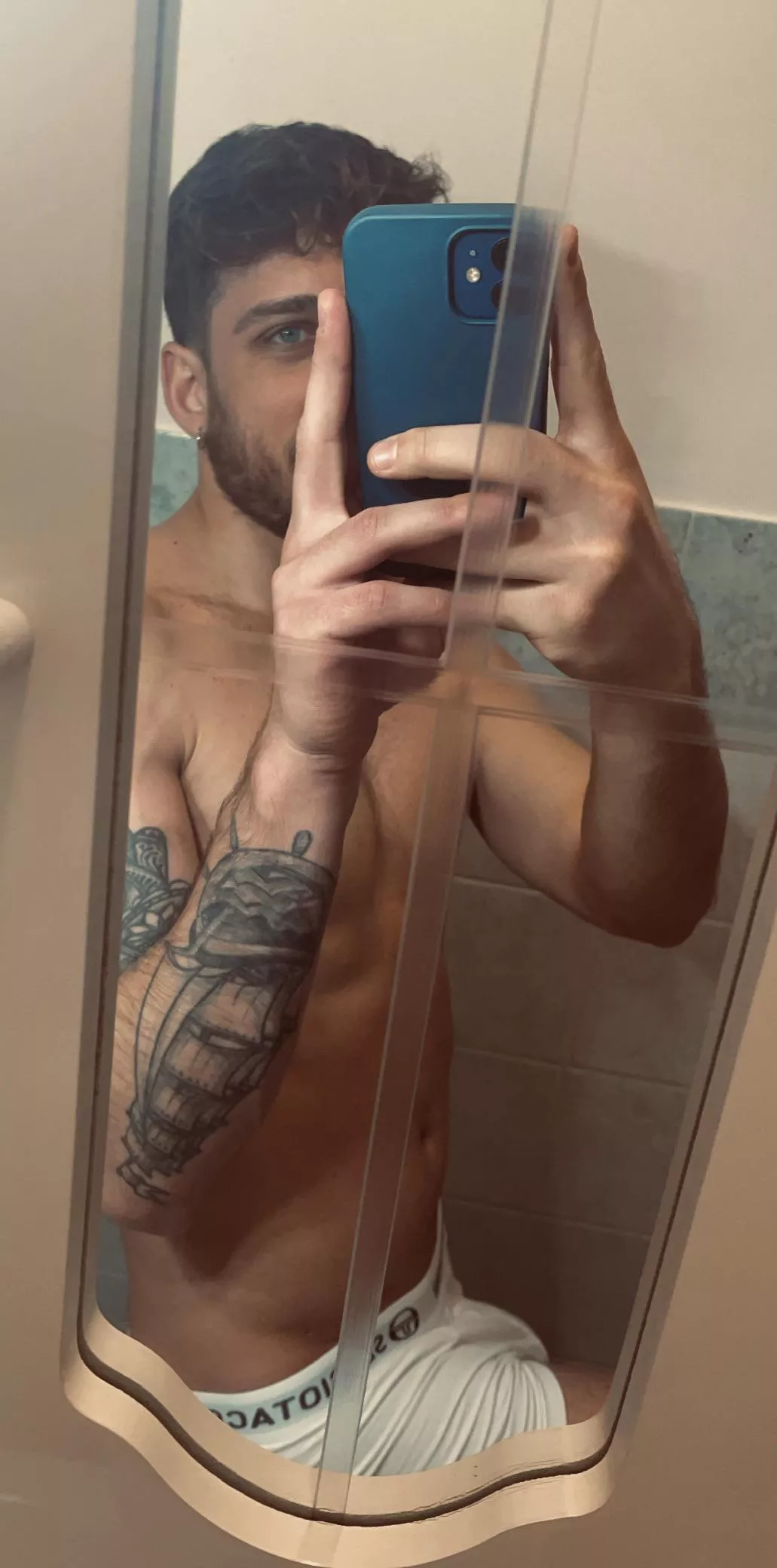 😏