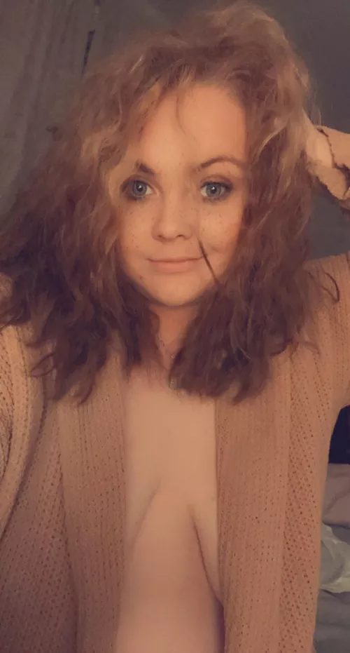 [F] This is the most amount of clothes I’ve worn all day !!