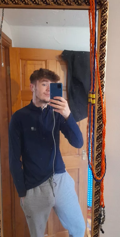 Grey Sweats Weather? 😆