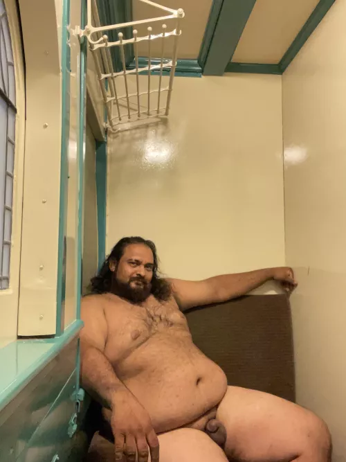 I didn’t know anyone else was going to be in the compartment.