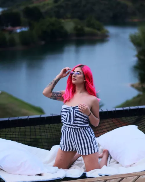 I want to fuck one lucky Redditor. Who wants to be the one?