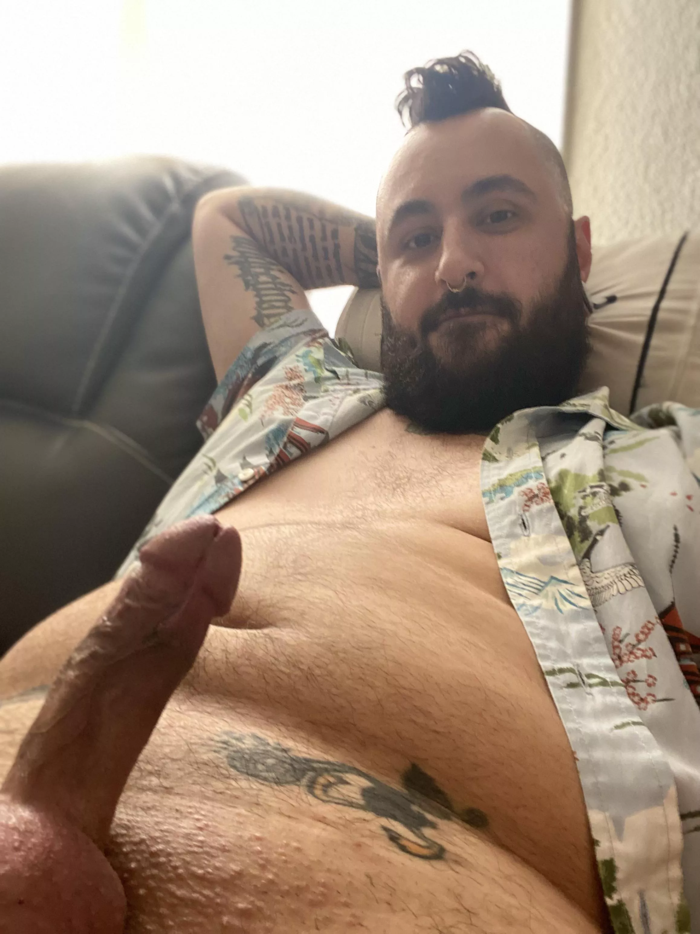 (M40). Hello there