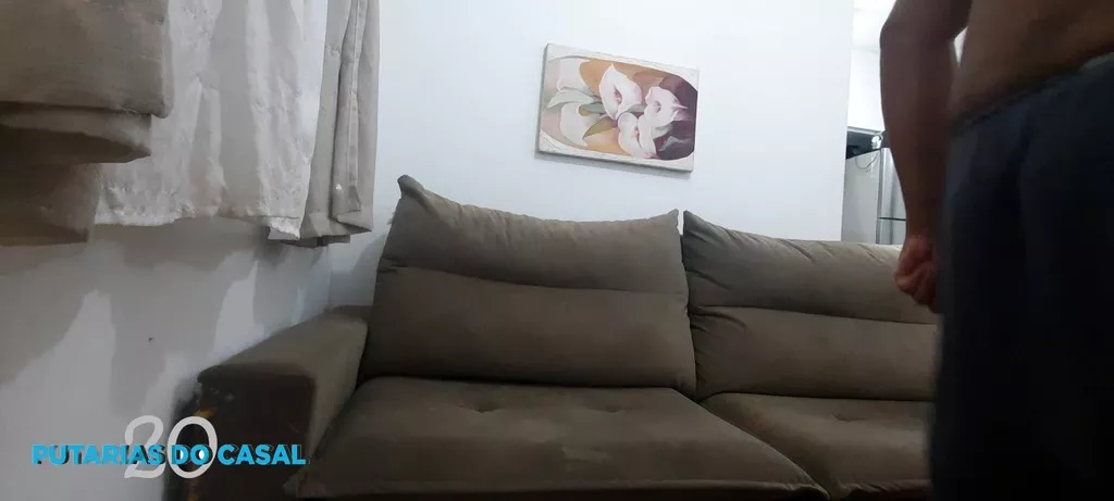 Novinha horny facing two pirocudos in another hot scene of sex without a condom, the naughty fell in the blowjob and soon in the Novinha horny facing two pirocudos in another hot scene of sex without a condom, the naughty fell in the blowjob and soon in the