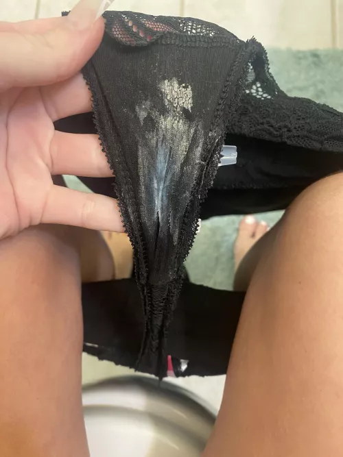 Wouldn’t you love to lick them clean? 🤤