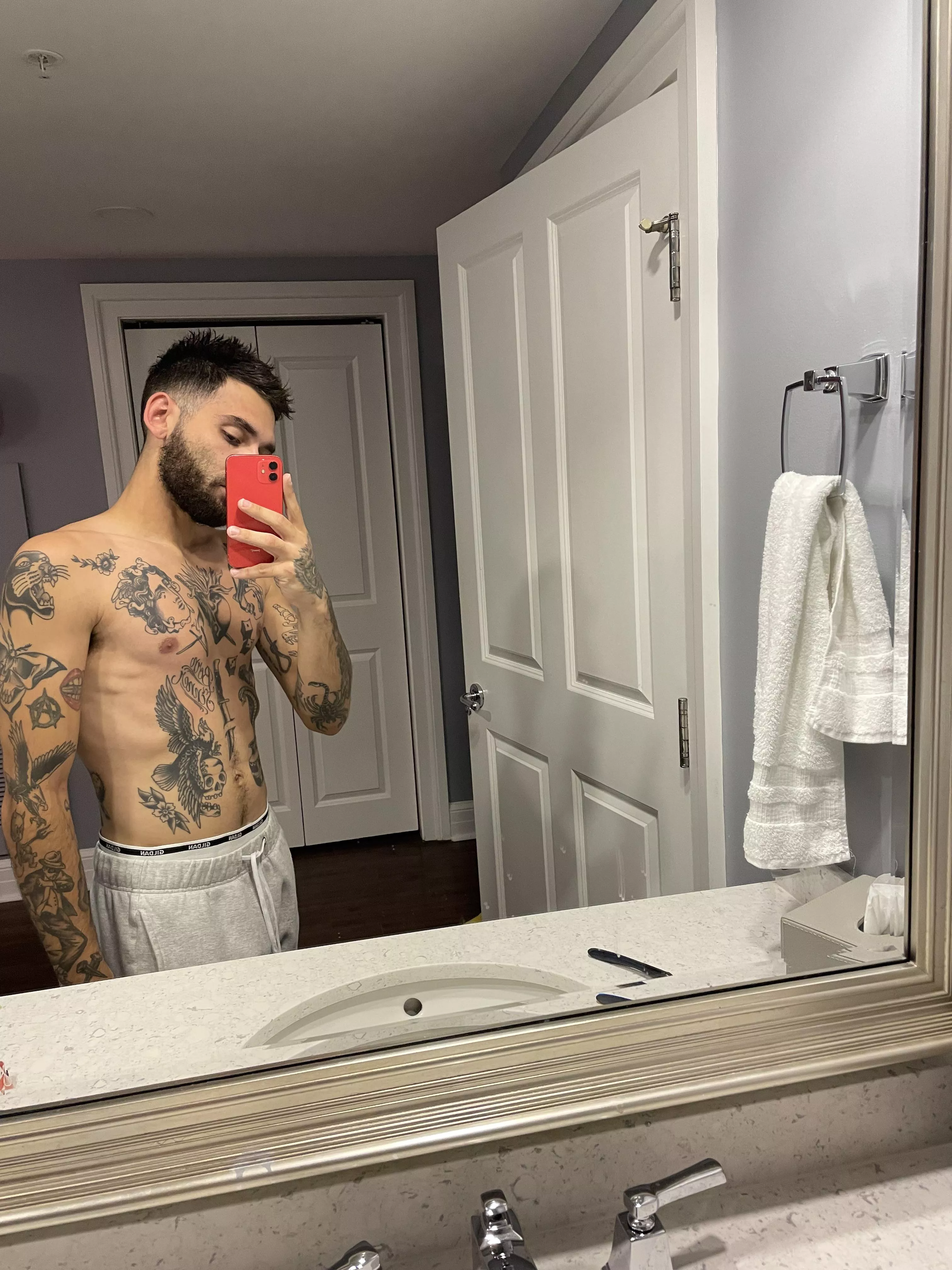 🤪