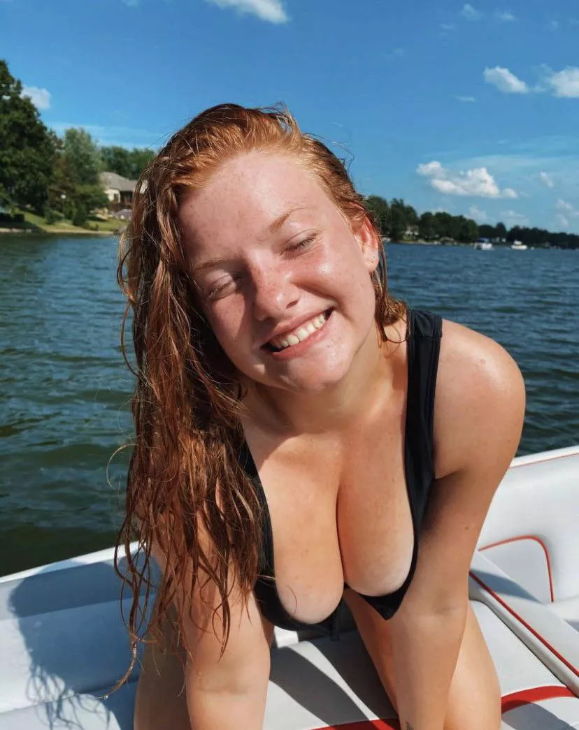 😋