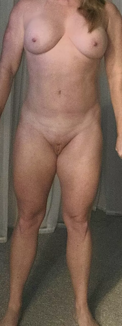 49F, 145, 5'2 49F, 145, 5'2