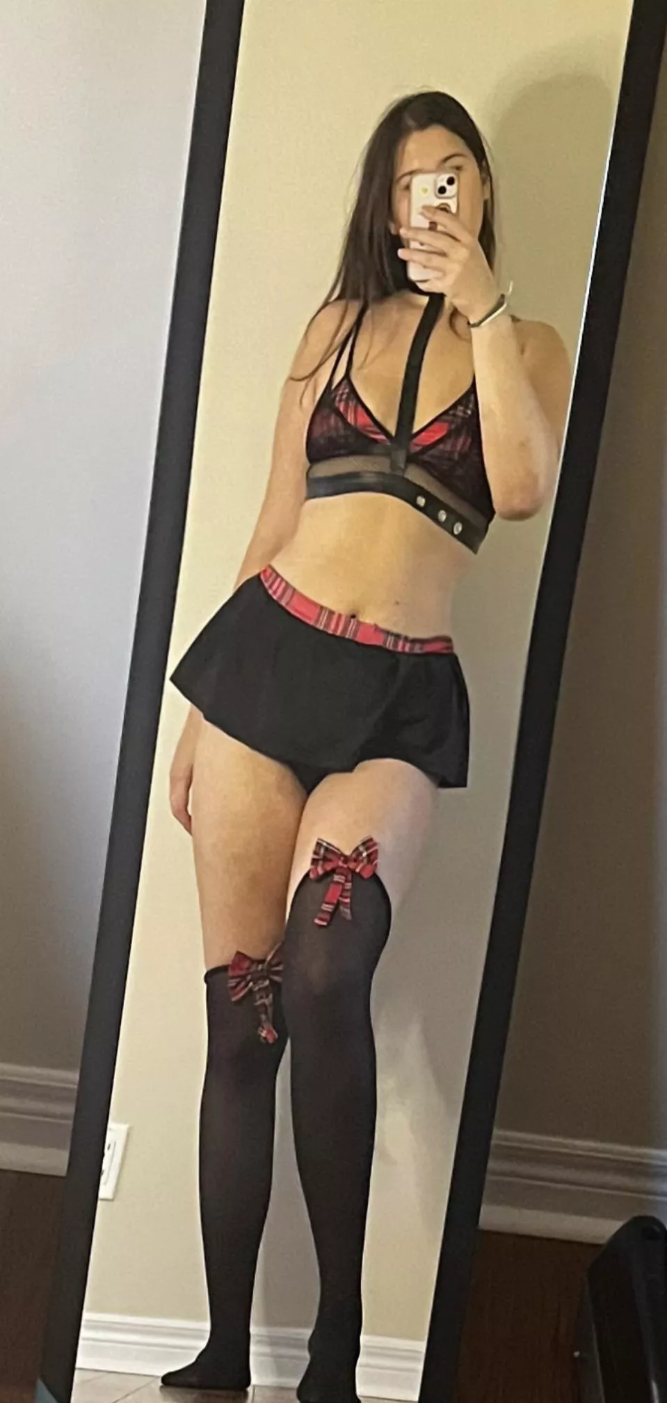 6’2 [f]