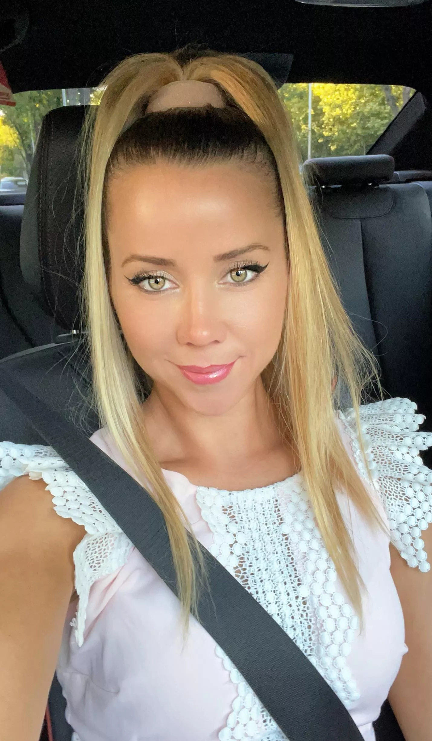 Hello x