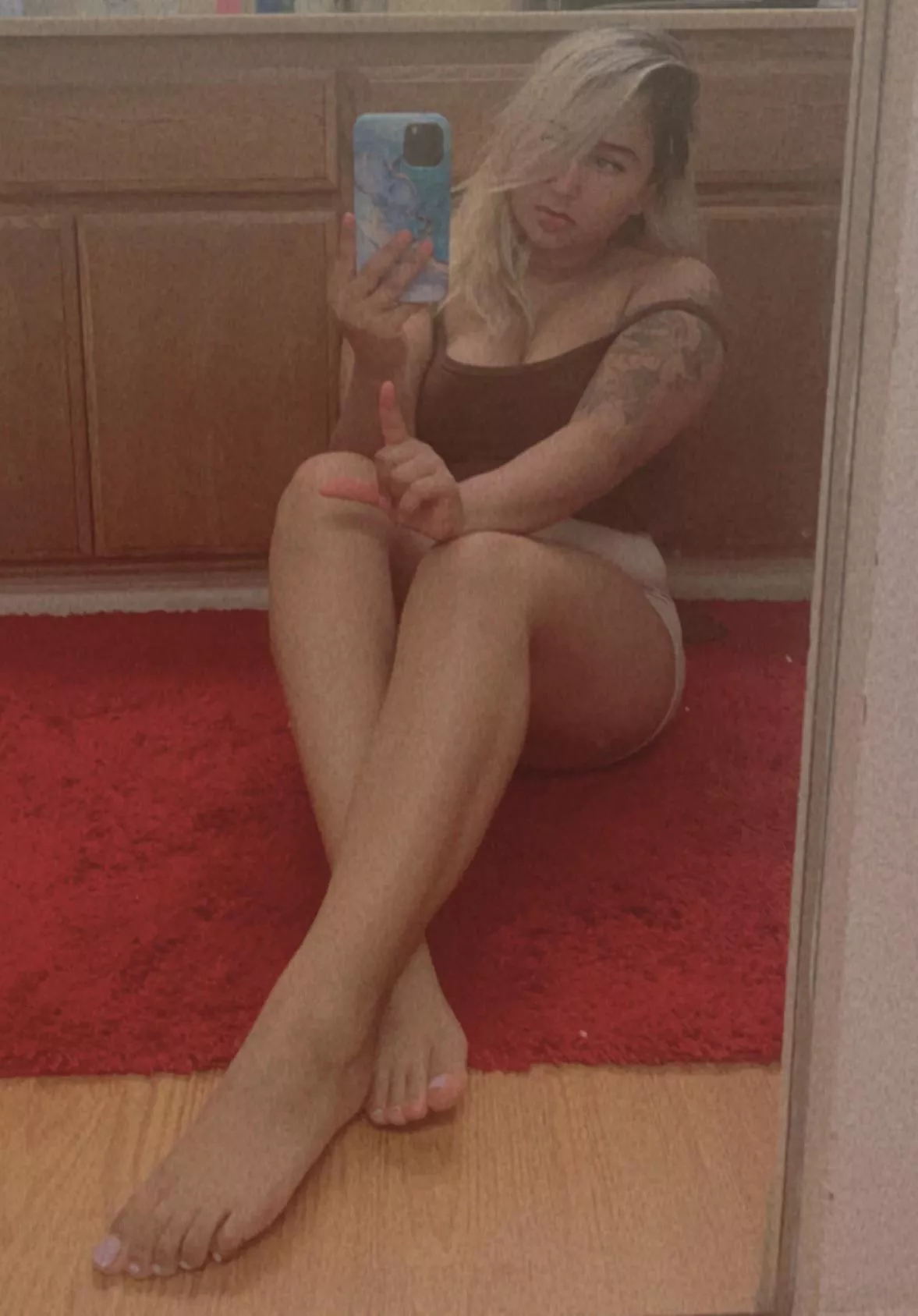 I don’t think you can resist my beautiful kept toes. They like to get dirty on special occasions as well😈💦 feel free to DM me I don’t think you can resist my beautiful kept toes. They like to get dirty on special occasions as well😈💦 feel free to DM me