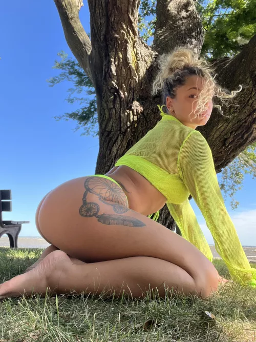 I like to do things in public.. something about being caught 🥵want to have some fun with me? 🥰