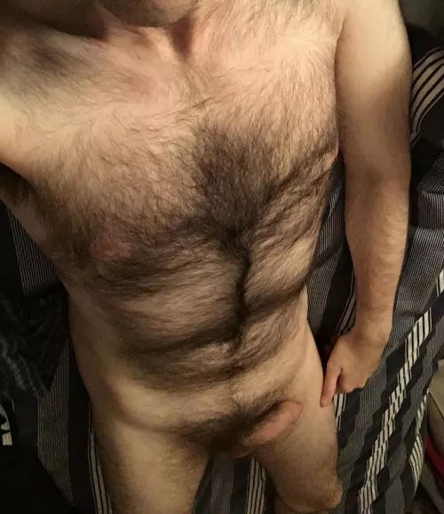I’ve realised that people only really engage with my pics when I show either my chest or my dick. So here you all are, for the first time, both together.