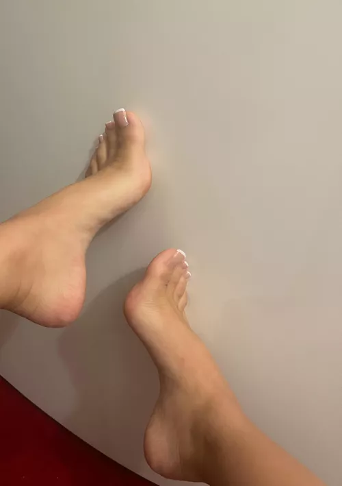 my little damaged pole dancers feet need extra love after teaching classes 🥰