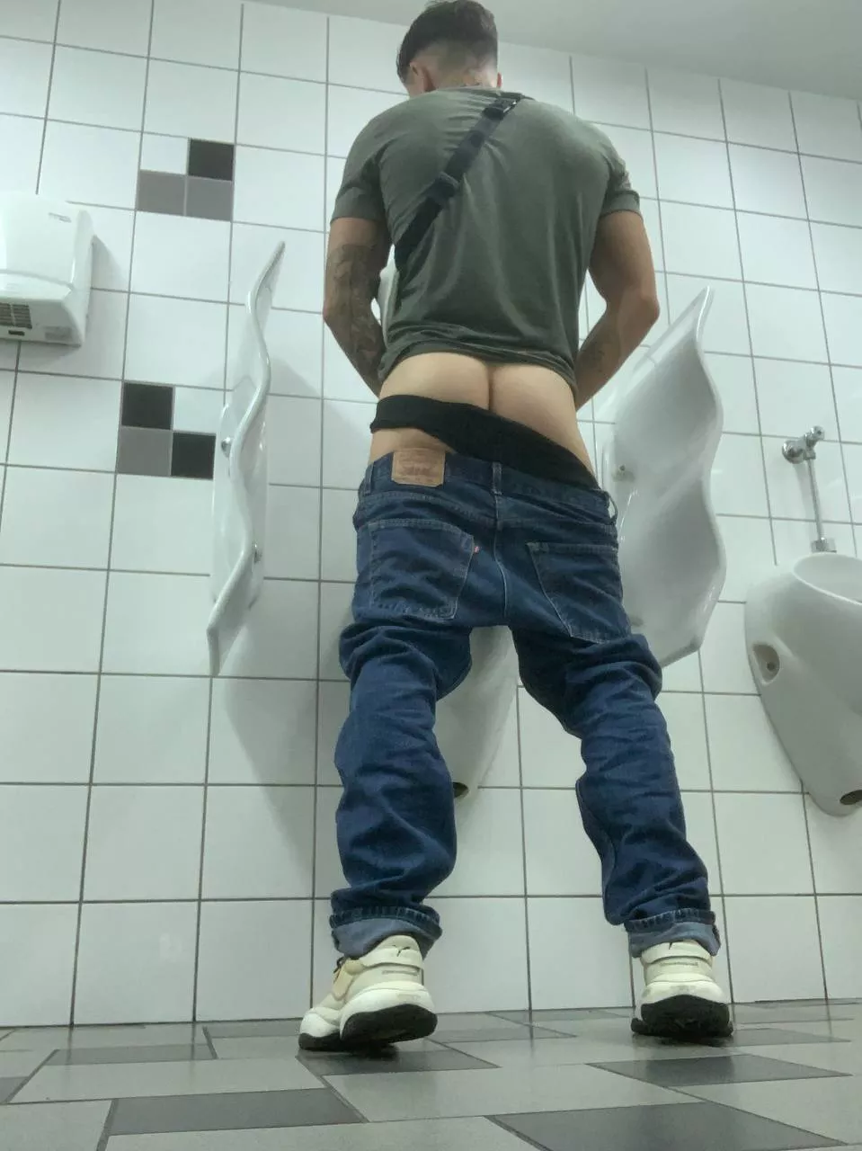 Oops..