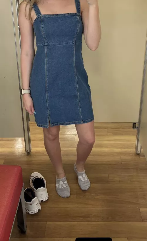 Socks on or off?😘