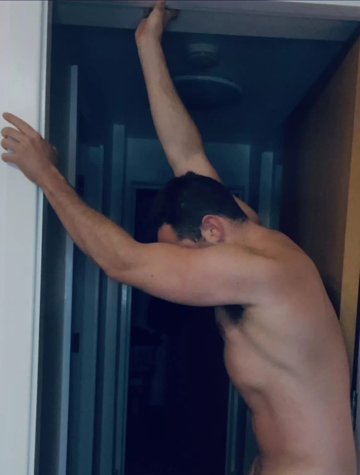 The only real battle in life is hanging on or letting go… [m] First post here, hope I fit in! 🔥