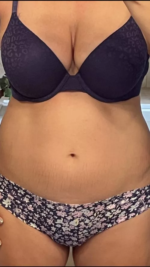 VAULT: 9/28/21: VS deep purple leopard lace w/ purple floral cheekies (NSFW) [img]