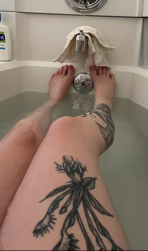 C’mon in, the water is fine! NSFW