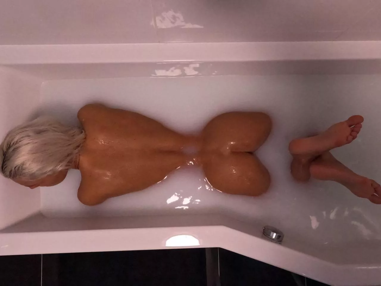 Midnight bath
