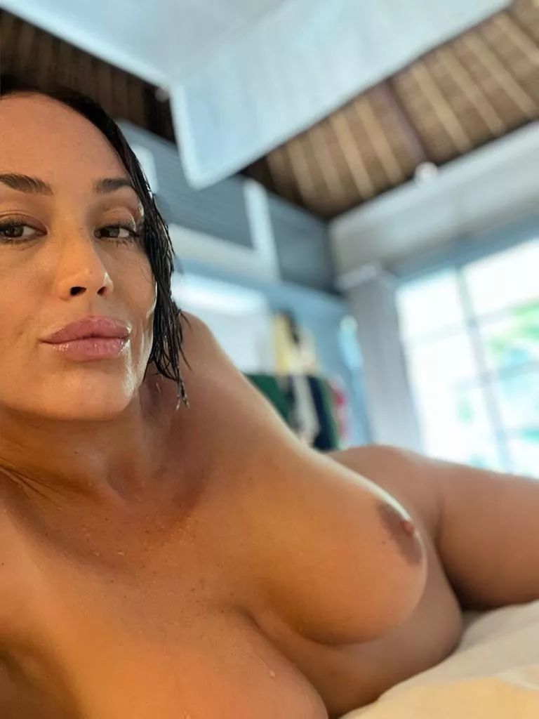 Milf 49f…….